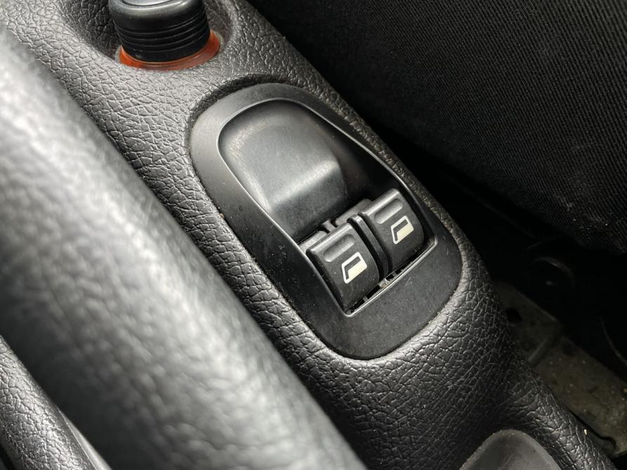 Peugeot 206 Екатеринбург  - изображение 18