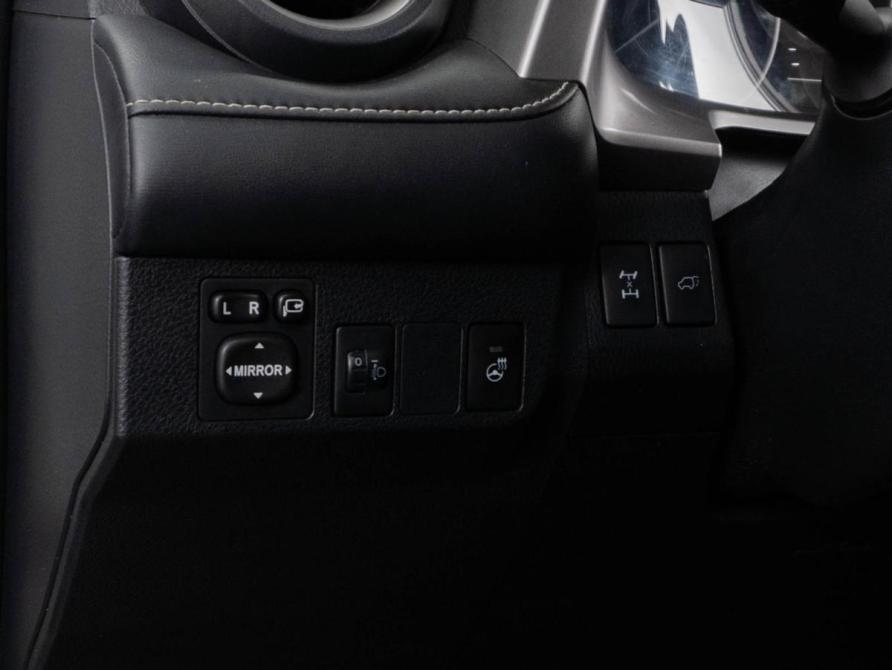 Toyota RAV4 IV (XA40) Рестайлинг Тюмень  - изображение 17