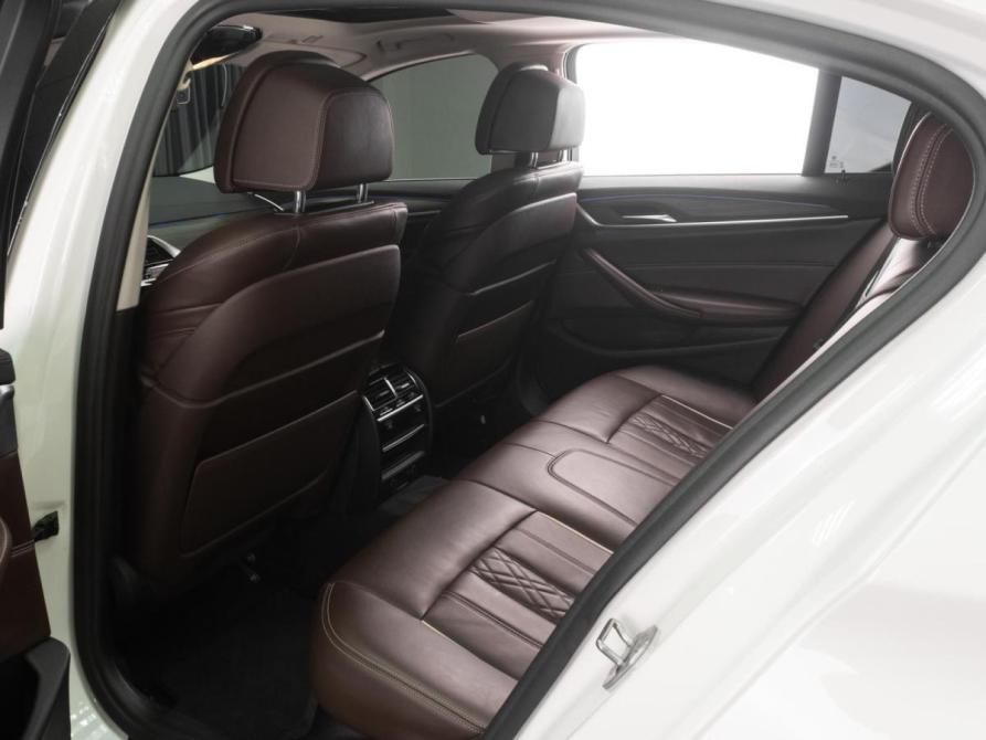 BMW 5 серии VII (G30/G31/G38) Тюмень  - изображение 11