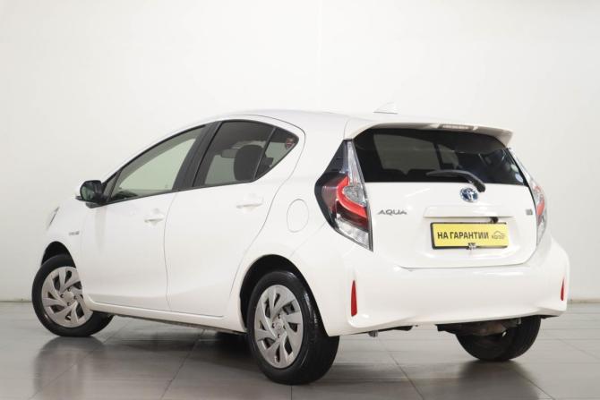 Toyota Aqua I Рестайлинг 2 с пробегом 2020 года, цена 1 409 000 рублей, 121000 км, хэтчбек, Автокод Объявления