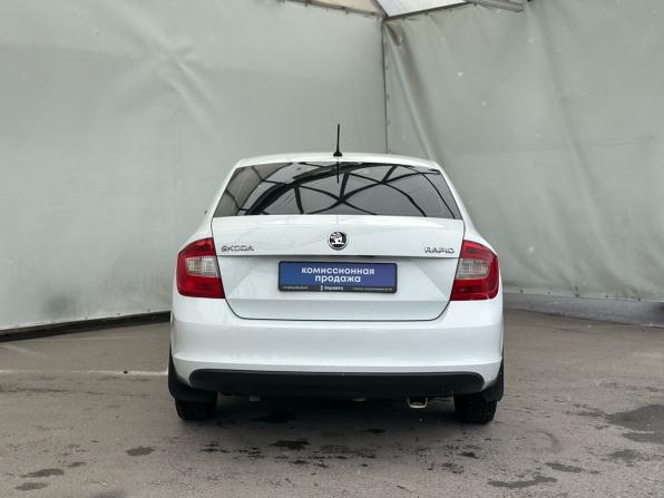 Skoda Rapid I с пробегом 2016 года, цена 940 000 рублей, 146878 км, лифтбек, Автокод Объявления