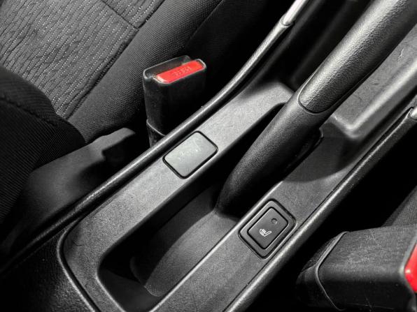 Suzuki Baleno II с пробегом 2015 года, цена 960 000 рублей, 63500 км, хэтчбек, Автокод Объявления
