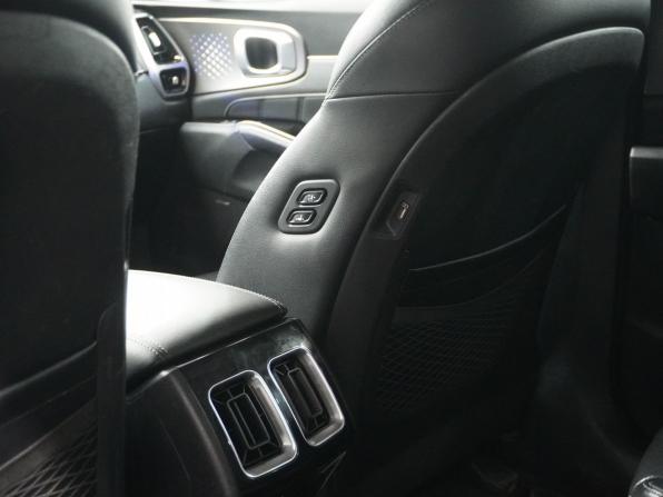 Kia Sorento IV с пробегом 2020 года, цена 3 300 000 рублей, 140092 км, внедорожник, Автокод Объявления