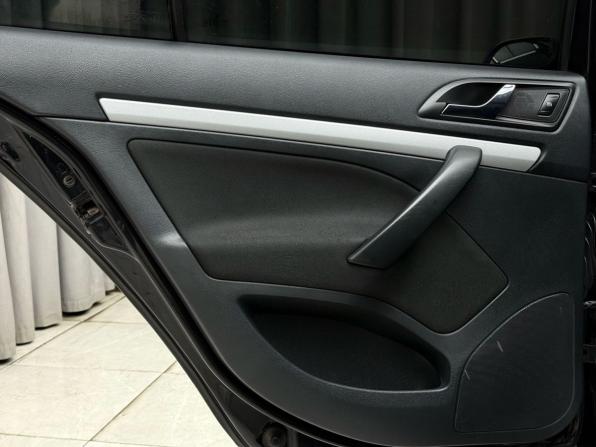 Skoda Octavia II (A5) Рестайлинг с пробегом 2012 года, цена 699 000 рублей, 235000 км, лифтбек, Автокод Объявления