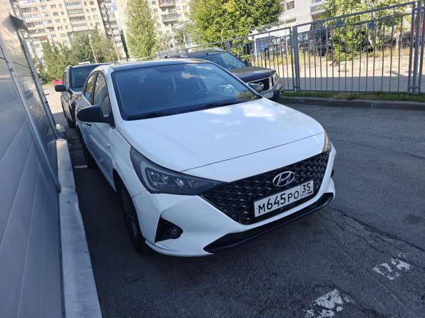 Hyundai Solaris II Рестайлинг с пробегом 2021 года, цена 1 169 000 рублей, 183000 км, седан, Автокод Объявления