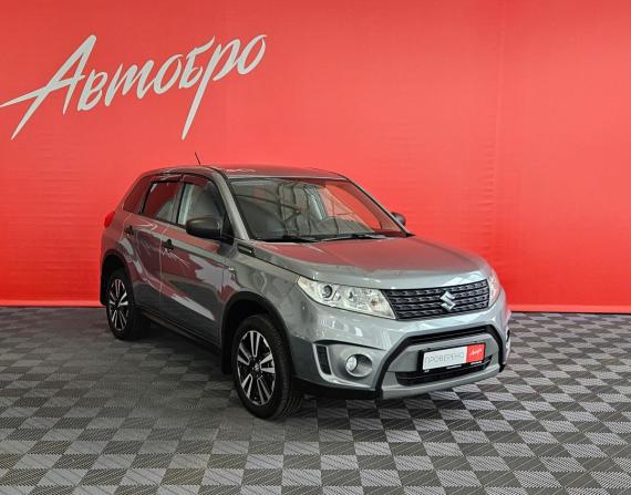 Suzuki Vitara II с пробегом 2015 года, цена 1 549 000 рублей, 112674 км, внедорожник, Автокод Объявления