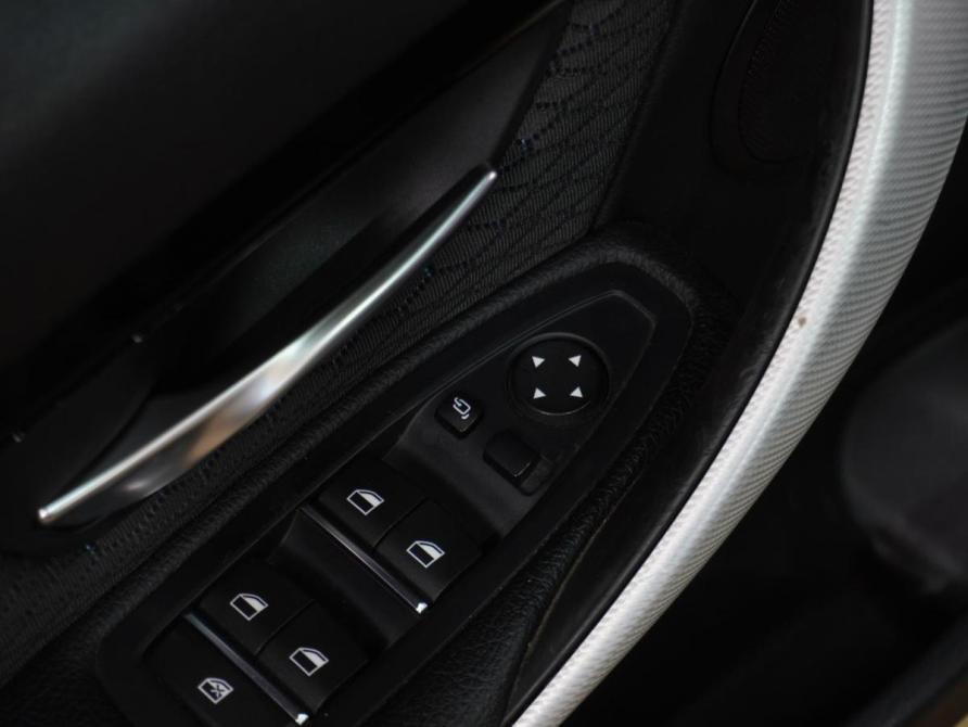 BMW 3 серии VI (F3x) Рестайлинг Воронеж  - изображение 12