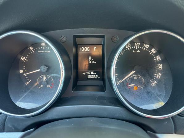 Skoda Yeti I Рестайлинг с пробегом 2014 года, цена 990 000 рублей, 185000 км, внедорожник, Автокод Объявления