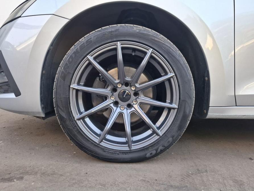 Skoda Octavia IV (A8) Москва  - изображение 9