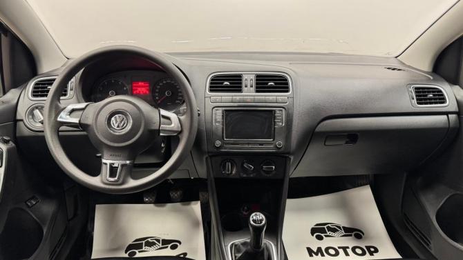 Volkswagen Polo V с пробегом 2011 года, цена 670 000 рублей, 136800 км, седан, Автокод Объявления