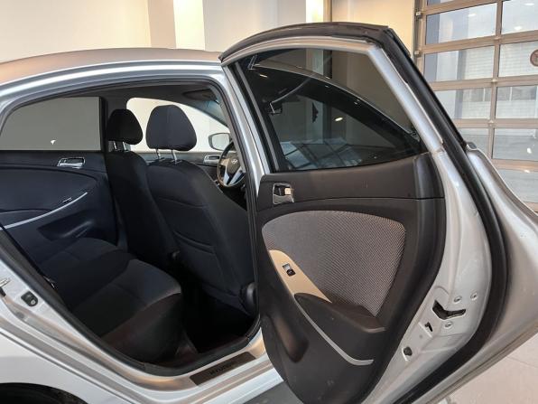 Hyundai Solaris I с пробегом 2014 года, цена 783 000 рублей, 196630 км, седан, Автокод Объявления