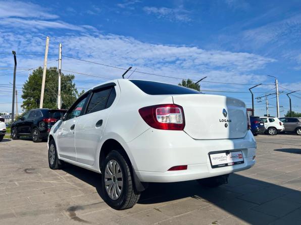 Renault Logan II с пробегом 2015 года, цена 685 400 рублей, 140282 км, седан, Автокод Объявления