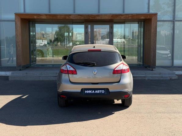 Renault Megane III Рестайлинг с пробегом 2012 года, цена 615 000 рублей, 209693 км, хэтчбек, Автокод Объявления