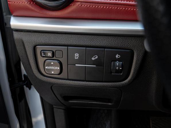 Dongfeng Fengon 500 с пробегом 2022 года, цена 1 585 000 рублей, 47616 км, внедорожник, Автокод Объявления