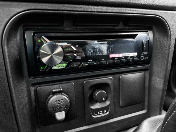 Chevrolet Niva I Рестайлинг с пробегом 2017 года, цена 849 000 рублей, 73389 км, внедорожник, Автокод Объявления