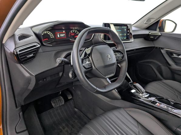 Peugeot 2008 II с пробегом 2021 года, цена 2 025 000 рублей, 13039 км, внедорожник, Автокод Объявления
