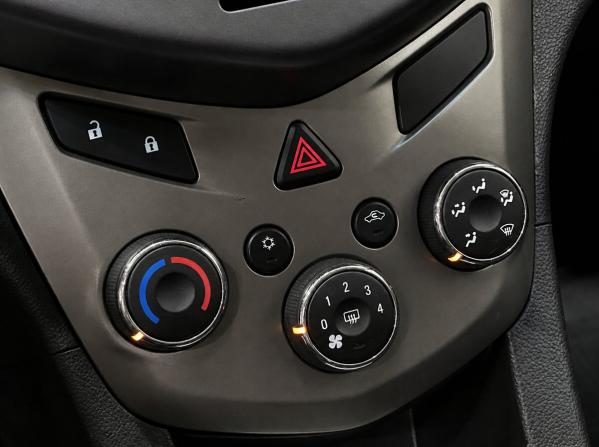 Chevrolet Aveo II с пробегом 2012 года, цена 730 500 рублей, 143025 км, седан, Автокод Объявления