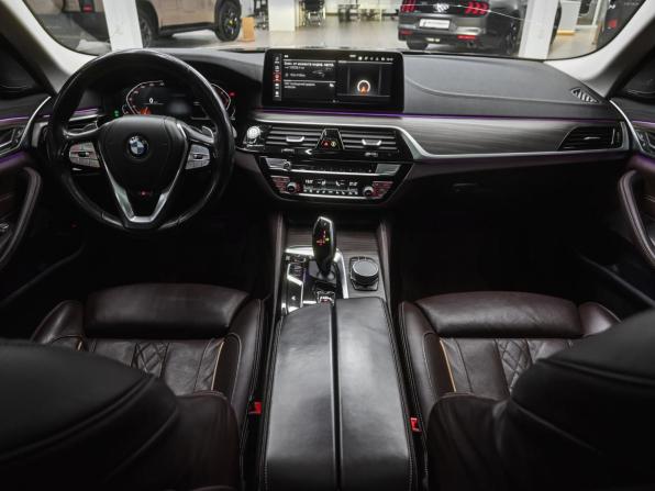 BMW 5 серии VII (G30/G31/G38) Рестайлинг с пробегом 2022 года, цена 4 349 000 рублей, 105026 км, седан, Автокод Объявления