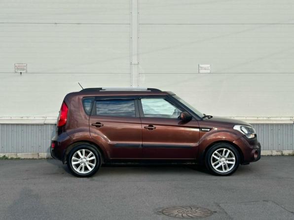 Kia Soul I Рестайлинг с пробегом 2012 года, цена 885 000 рублей, 172985 км, хэтчбек, Автокод Объявления