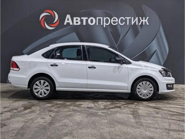 Volkswagen Polo V Рестайлинг с пробегом 2017 года, цена 1 130 000 рублей, 94575 км, седан, Автокод Объявления