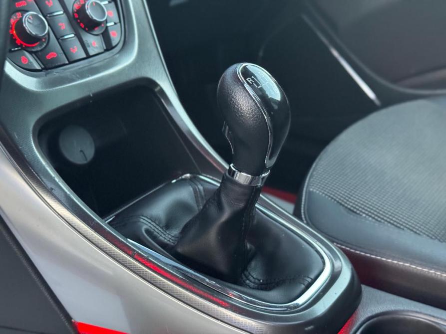 Opel Astra J Ульяновск  - изображение 26