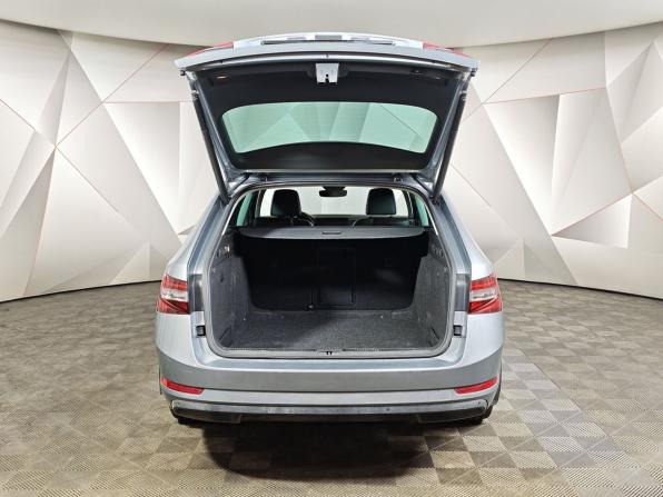 Skoda Superb III с пробегом 2016 года, цена 2 115 000 рублей, 157847 км, универсал, Автокод Объявления