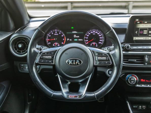Kia Cerato IV с пробегом 2021 года, цена 2 198 000 рублей, 65634 км, седан, Автокод Объявления
