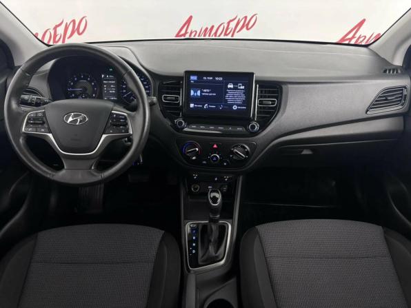 Hyundai Solaris II Рестайлинг с пробегом 2021 года, цена 1 250 000 рублей, 114569 км, седан, Автокод Объявления
