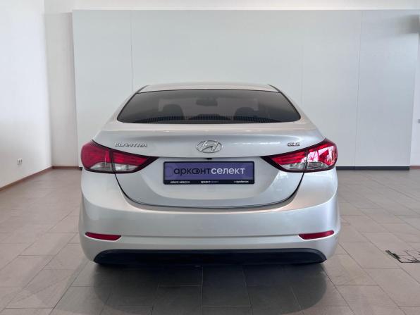 Hyundai Elantra V (MD) Рестайлинг с пробегом 2015 года, цена 1 300 000 рублей, 167262 км, седан, Автокод Объявления
