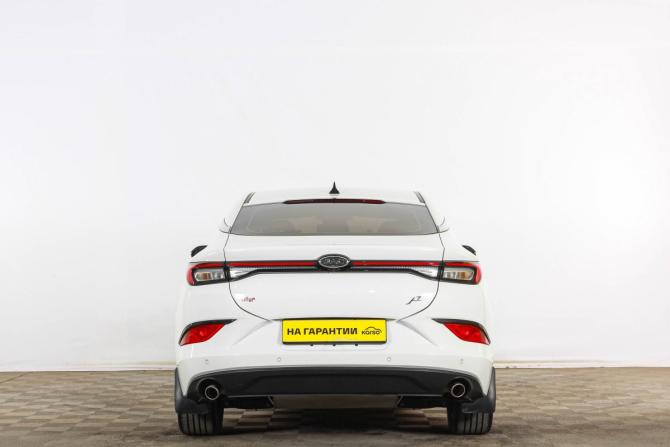 JAC J7 I с пробегом 2023 года, цена 1 749 000 рублей, 71000 км, лифтбек, Автокод Объявления