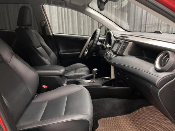 Toyota RAV4 IV (XA40) с пробегом 2015 года, цена 1 790 000 рублей, 221000 км, внедорожник, Автокод Объявления