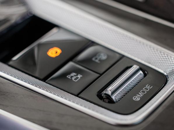 Hongqi HS5 I Рестайлинг с пробегом 2024 года, цена 4 600 000 рублей, 3396 км, внедорожник, Автокод Объявления