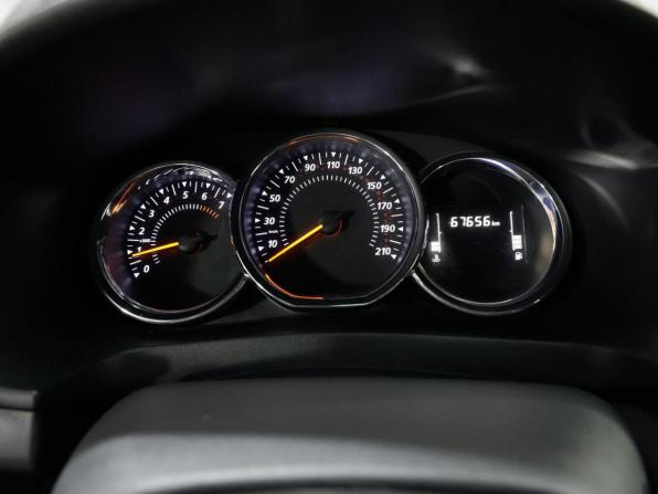 Renault Sandero II Рестайлинг с пробегом 2019 года, цена 1 150 000 рублей, 67000 км, хэтчбек, Автокод Объявления