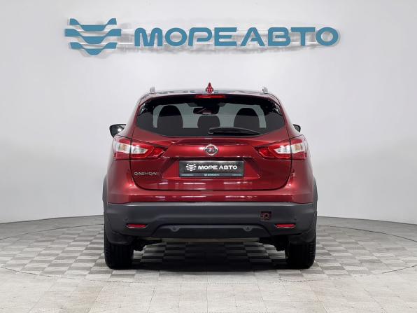 Nissan Qashqai II с пробегом 2018 года, цена 1 650 000 рублей, 160161 км, внедорожник, Автокод Объявления