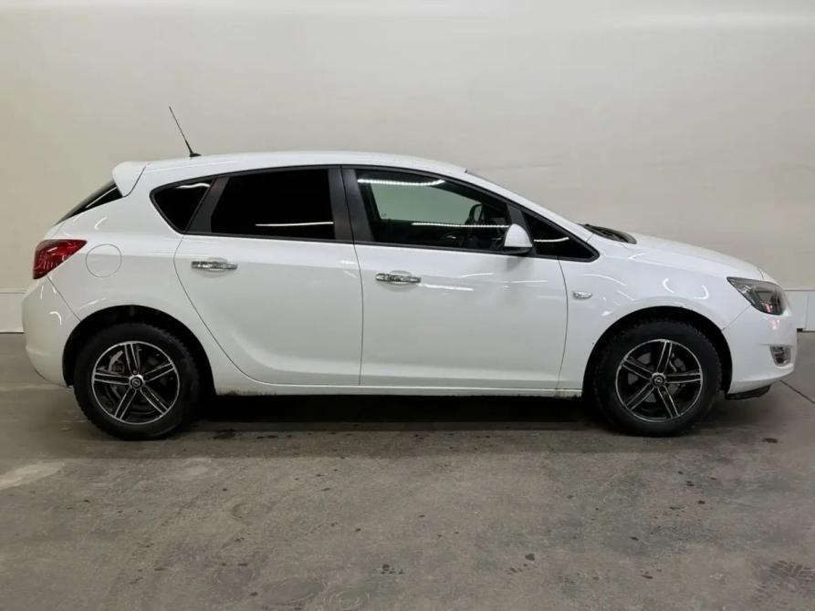 Opel Astra J Саратов  - изображение 5
