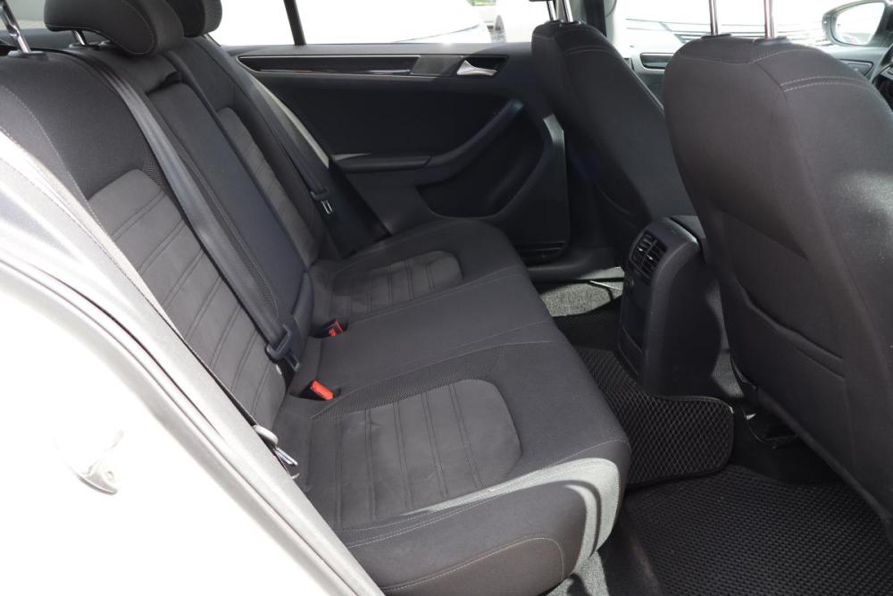 Volkswagen Jetta VI Рестайлинг Санкт-Петербург  - изображение 12