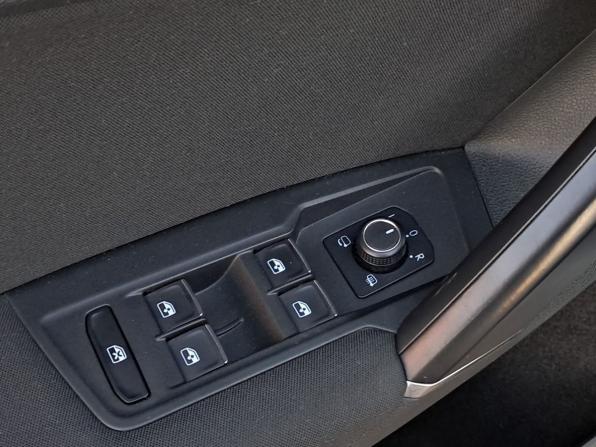 Volkswagen Tiguan II с пробегом 2018 года, цена 2 990 000 рублей, 90799 км, внедорожник, Автокод Объявления