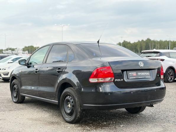 Volkswagen Polo V с пробегом 2013 года, цена 585 000 рублей, 234675 км, седан, Автокод Объявления