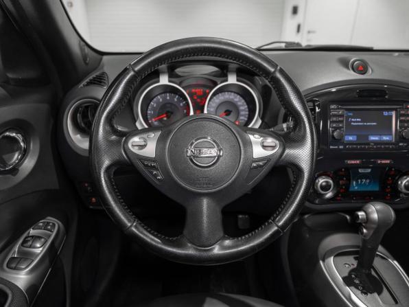 Nissan Juke I с пробегом 2012 года, цена 895 000 рублей, 194652 км, внедорожник, Автокод Объявления