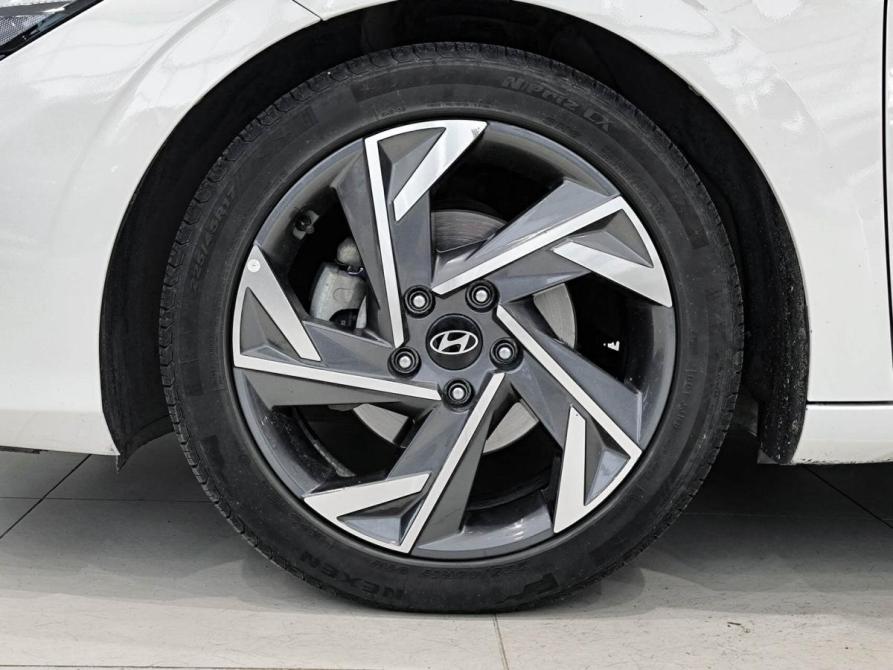 Hyundai Elantra VII (CN7) Рестайлинг Казань  - изображение 22