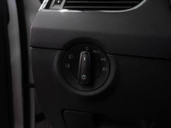Skoda Octavia III (A7) Рестайлинг с пробегом 2019 года, цена 2 170 000 рублей, 83176 км, лифтбек, Автокод Объявления