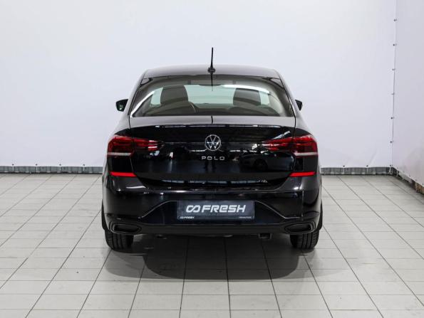 Volkswagen Polo VI с пробегом 2021 года, цена 1 599 000 рублей, 118421 км, лифтбек, Автокод Объявления