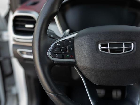 Geely Coolray I с пробегом 2019 года, цена 1 570 000 рублей, 37852 км, внедорожник, Автокод Объявления