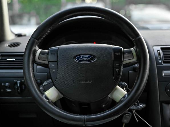 Ford Mondeo III с пробегом 2003 года, цена 230 001 рубль, 400304 км, хэтчбек, Автокод Объявления