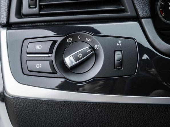 BMW 5 серии VI (F10/F11/F07) Рестайлинг с пробегом 2016 года, цена 1 890 000 рублей, 336038 км, седан, Автокод Объявления