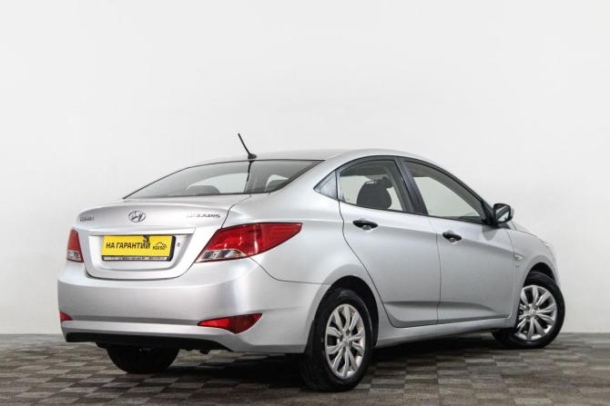 Hyundai Solaris I Рестайлинг с пробегом 2015 года, цена 949 000 рублей, 130102 км, седан, Автокод Объявления