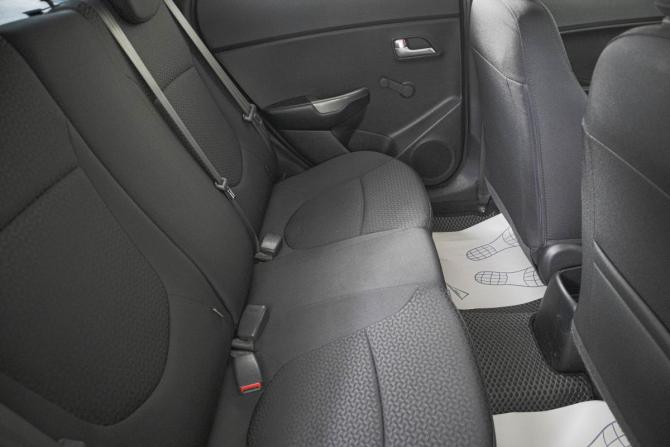 Kia Rio III Рестайлинг с пробегом 2017 года, цена 999 000 рублей, 114000 км, седан, Автокод Объявления