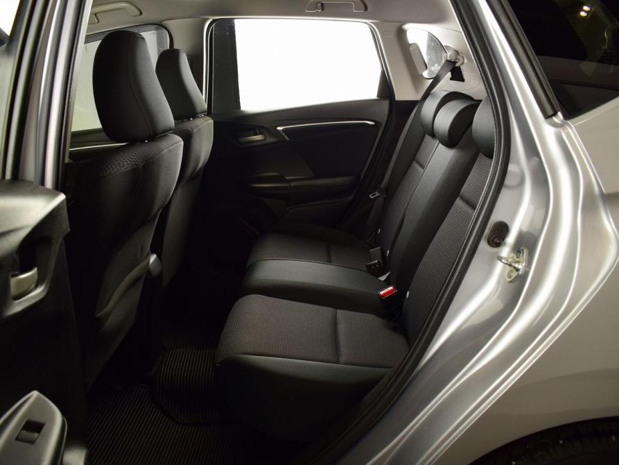 Honda Fit III Рестайлинг Кемерово  - изображение 16