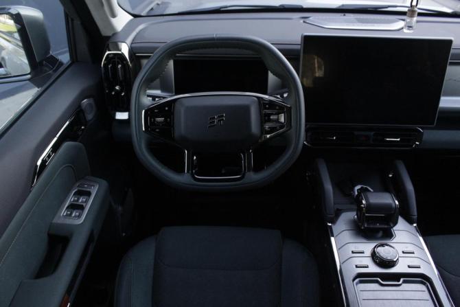 JETOUR T2 с пробегом 2024 года, цена 3 450 000 рублей, 29978 км, внедорожник, Автокод Объявления