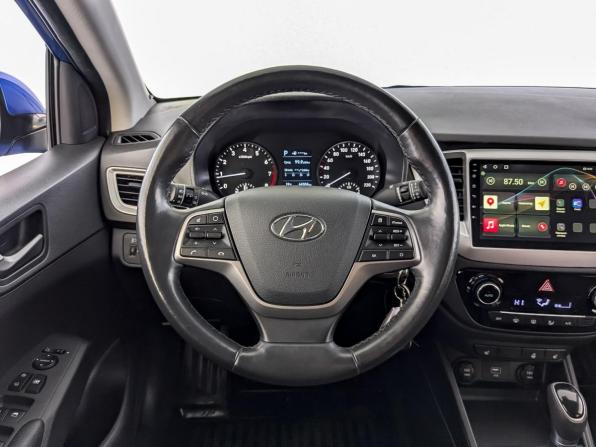 Hyundai Solaris II с пробегом 2019 года, цена 1 495 000 рублей, 64302 км, седан, Автокод Объявления